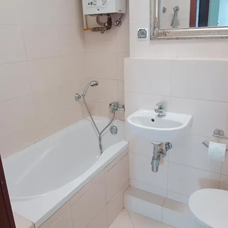 Apartment Nad Motlawa , Szopy 3 *